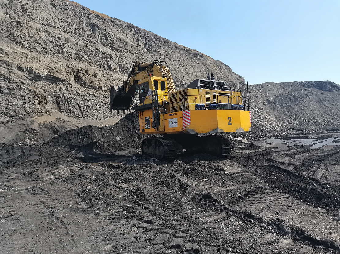 Экскаватор Komatsu PC2000-8: рекорд наработки
